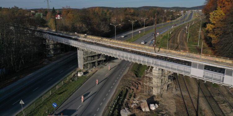 W listopadzie będzie łatwiej przejechać ulicą Krakowską w Kielcach - Radio Kielce W listopadzie będzie łatwiej przejechać ulicą Krakowską w Kielcach