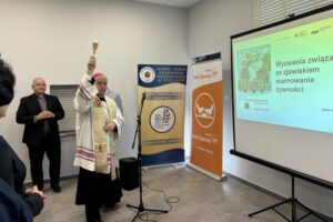16.102.2025. Kielce. Otwarcie kuchni społecznej / Fot. Iwona Murawska-Bujnowicz - Radio Kielce