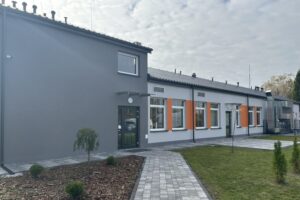 16.102.2025. Kielce. Otwarcie kuchni społecznej / Fot. Iwona Murawska-Bujnowicz - Radio Kielce