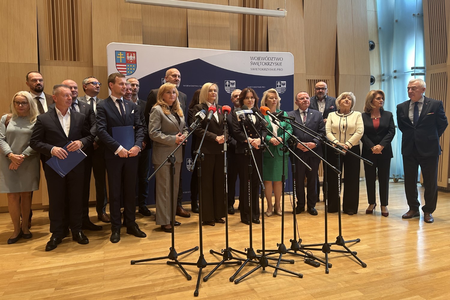 Świętokrzyscy politycy PiS domagają się od rządu wpłacenia szpitalom nadwykonań