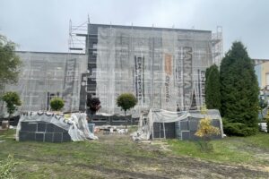 09.10.2025. Kielce. Termomodernizacja Szkoły Podstawowej nr 33 im. Ignacego Jana Paderewskiego w Kielcach / Fot. Jarosław Kubalski - Radio Kielce