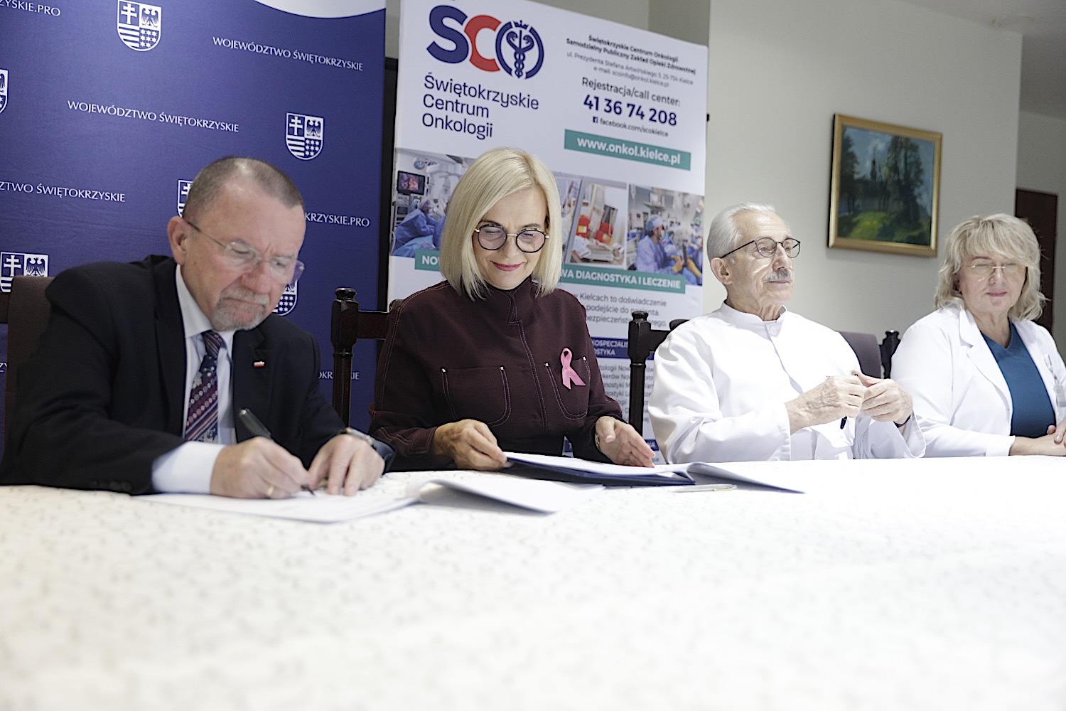 ŚCO zakupi kolejny rezonans magnetyczny - Radio Kielce 15.10.2025. Kielce. ŚCO. Konferencja / Fot. Jarosław Kubalski - Radio Kielce