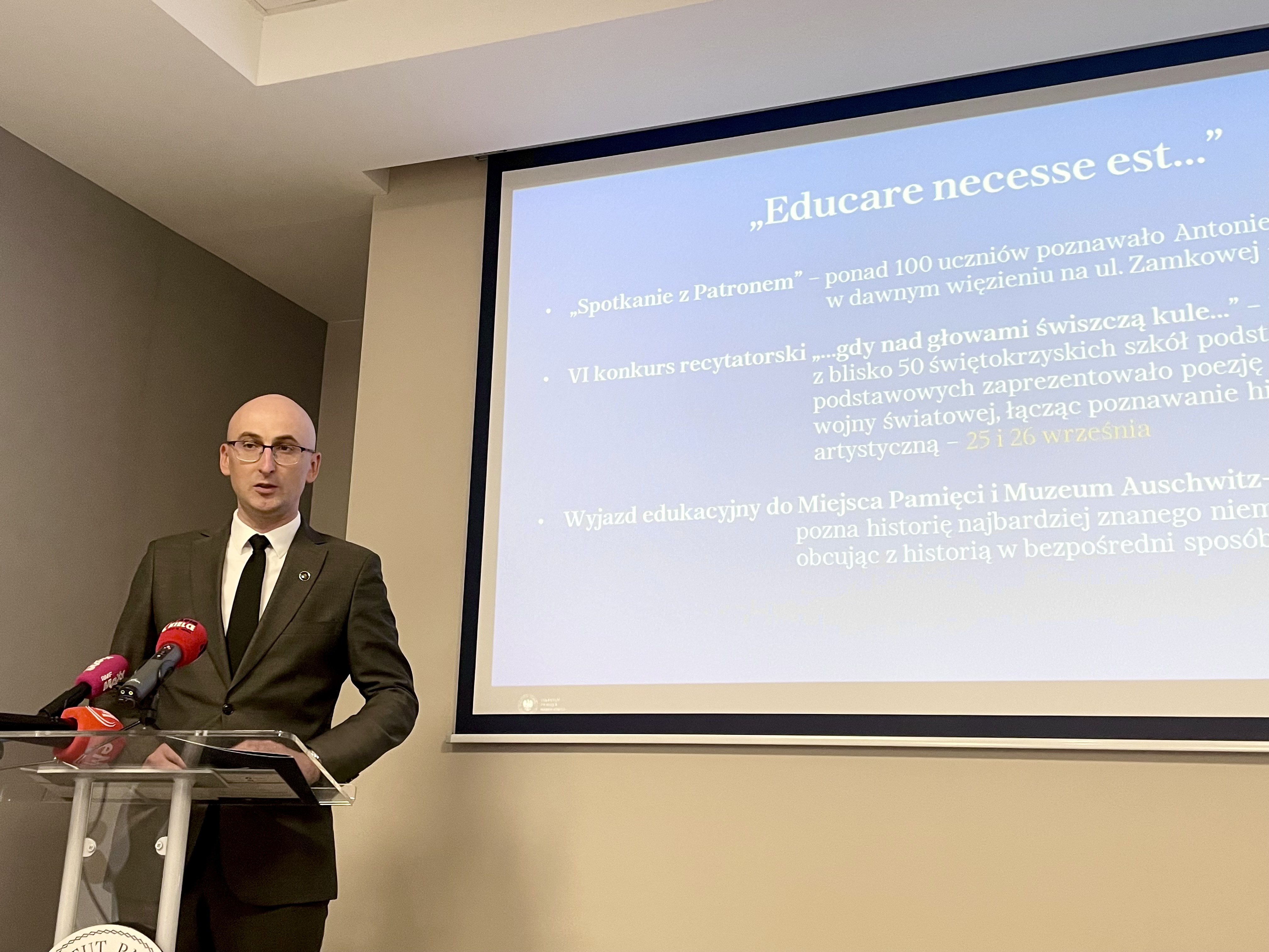 Historia może być atrakcyjna dla osób w każdym wieku