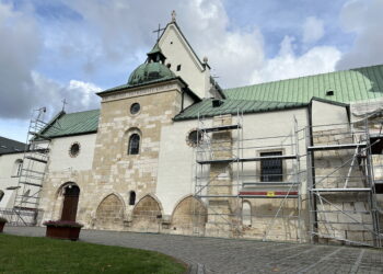Dzięki laserowi najstarsza świątynia cystersów odzyskuje blask
