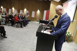 Walczyli z komunistycznym reżimem. Zostali odznaczeni - Radio Kielce