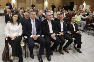 Walczyli z komunistycznym reżimem. Zostali odznaczeni - Radio Kielce