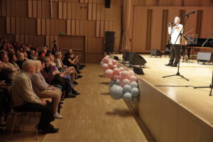 20.10.2025. Kielce. Filharmonia Świętokrzyska. Koncert charytatywny „Serca dla Dzieci” / Fot. Jarosław Kubalski - Radio Kielce