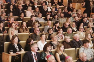 20.10.2025. Kielce. Filharmonia Świętokrzyska. Koncert charytatywny „Serca dla Dzieci” / Fot. Jarosław Kubalski - Radio Kielce