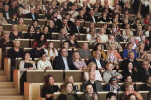 20.10.2025. Kielce. Filharmonia Świętokrzyska. Koncert charytatywny „Serca dla Dzieci” / Fot. Jarosław Kubalski - Radio Kielce