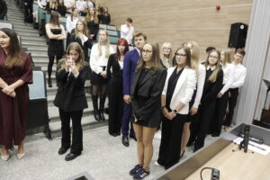 Odśpiewali Gaudeamus Igitur i zaczynają studia - Radio Kielce