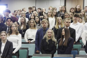 Odśpiewali Gaudeamus Igitur i zaczynają studia - Radio Kielce