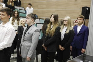 Odśpiewali Gaudeamus Igitur i zaczynają studia - Radio Kielce