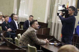Kieleccy radni przeciw kredytowi na prawie 400 mln zł - Radio Kielce