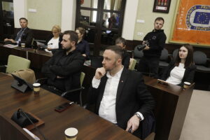 Kieleccy radni przeciw kredytowi na prawie 400 mln zł - Radio Kielce