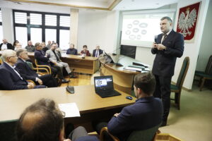 Kielecka uczelnia chce mieć biznes z wojskiem - Radio Kielce 16.10.2025. Kielce. Politechnika Świętokrzyska. Konferencja „Terotechnologia” / Fot. Jarosław Kubalski - Radio Kielce