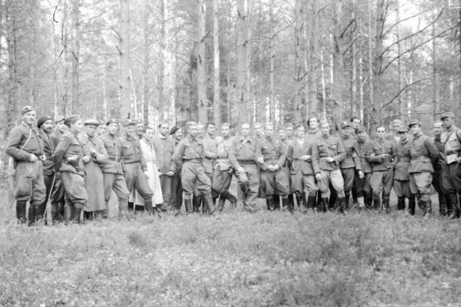 Historia zaklęta w zdjęciach. Klatka po klatce odkrywamy tajemnice - Radio Kielce
