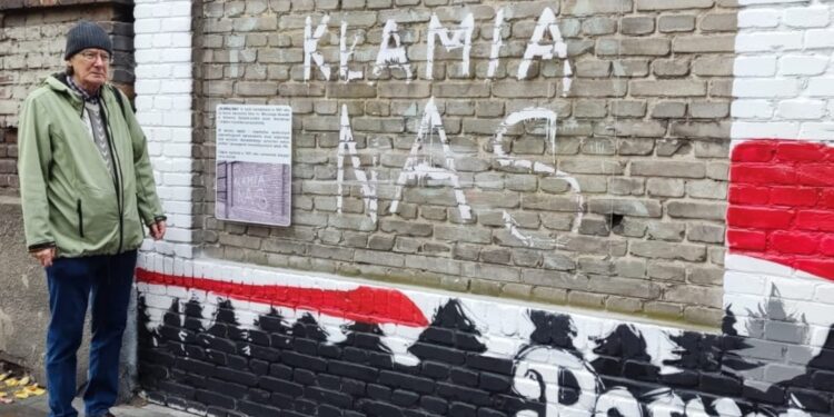 W Ostrowcu odsłonięto mural poświęcony bohaterom powstania styczniowego