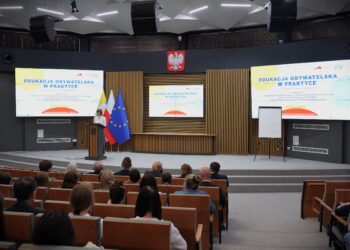 24.10.2025. Kielce. Spotkanie dla nauczycieli i uczniów / Fot. Świętokrzyski Urząd Wojewódzki w Kielcach