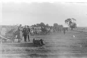 Historia zaklęta w zdjęciach. Klatka po klatce odkrywamy tajemnice - Radio Kielce Historia zaklęta w zdjęciach. Klatka po klatce odkrywamy tajemnice - Radio Kielce