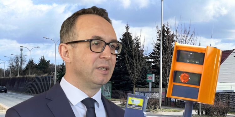 Samorządy ponownie będą ustawiać fotoradary? - Radio Kielce Na zdjęciu: Dariusz Klimczak - minister infrastruktury / Fot. Radio Kielce