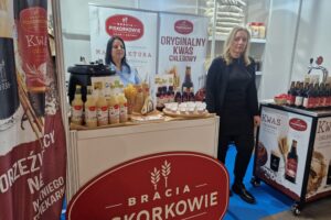 Stoisko Manufaktura Żuru i Barszczu na targach w Kielcach / Fot. Marzena Smoręda - Radio Kielce