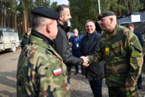 Poligon dronowy już działa! Czas na wojskowe satelity - Radio Kielce