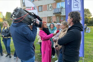 Ożarów. Interwencja na Osiedlu Wzgórze - Radio Kielce