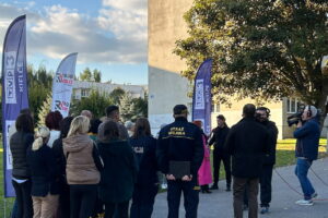 Ożarów. Interwencja na Osiedlu Wzgórze - Radio Kielce