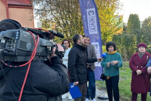 Ożarów. Interwencja na Osiedlu Wzgórze - Radio Kielce