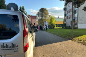 Ożarów. Interwencja na Osiedlu Wzgórze - Radio Kielce