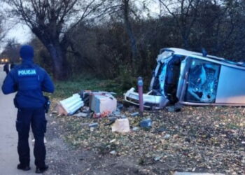 Kierując samochodem znaczył figurę, a następnie zniknął