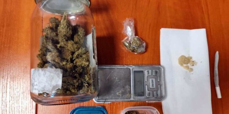 Szybka jazda i narkotyki - Radio Kielce Fot. policja