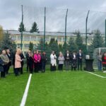 12.11.2025. Sandomierz. Otwarcie boiska wielofunkcyjnego przy Zespole Szkół Technicznych i Ogólnokształcących / Fot. Grażyna Szlęzak-Wójcik - Radio Kielce