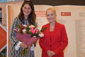 Dzieci powinny tupać i klaskać podczas czytania - Radio Kielce 14.11.2025. Kielce. Wojewódzka Biblioteka Publiczna im. Witolda Gombrowicza w Kielcach. Akcja „1000 książek na Tysiąclecie Królestwa Polskiego” / Fot. Wojewódzka Biblioteka Publiczna im. Witolda Gombrowicza w Kielcach - Facebook