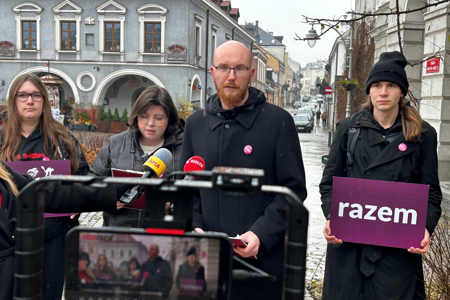 Partia Razem popiera otwarcie izby wytrzeźwień i ograniczenia sprzedaży alkoholu