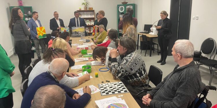 26.11.2025. Krynki. Otwarcie Środowiskowego Domu Samopomocy / Fot. Anna Głąb - Radio Kielce