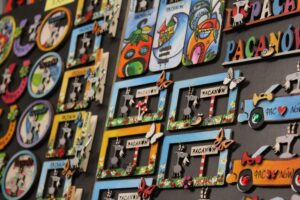 Bajkowa rewolucja w Pacanowie już trwa - Radio Kielce 28.11.2025. Europejskie Centrum Bajki w Pacanowie. Prace modernizacyjne / Fot. Marta Gajda-Kruk - Radio Kielce