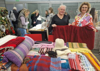 W naszym regionie krosna stoją w… salonach