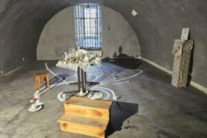 Sny i łzy. Historia artysty i świata, który go ukształtował - Radio Kielce