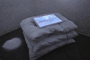 Sny i łzy. Historia artysty i świata, który go ukształtował - Radio Kielce