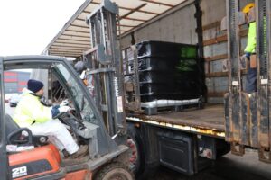 Stąporków. Wywóz niebezpiecznych odpadów/ Fot. Paweł Kubiak, konecki.powiat.pl