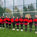 12.11.2025. Sandomierz. Otwarcie boiska wielofunkcyjnego przy Zespole Szkół Technicznych i Ogólnokształcących / Fot. Grażyna Szlęzak-Wójcik - Radio Kielce