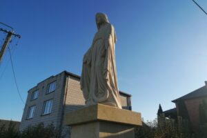 Drożejowice. Figura Matki Bożej / Fot. Marta Gajda-Kruk - Radio Kielce