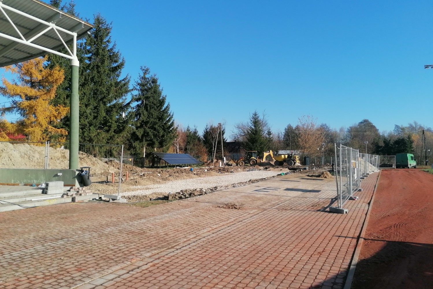 W Działoszycach powstaje nowy budynek sportowo-rekreacyjny