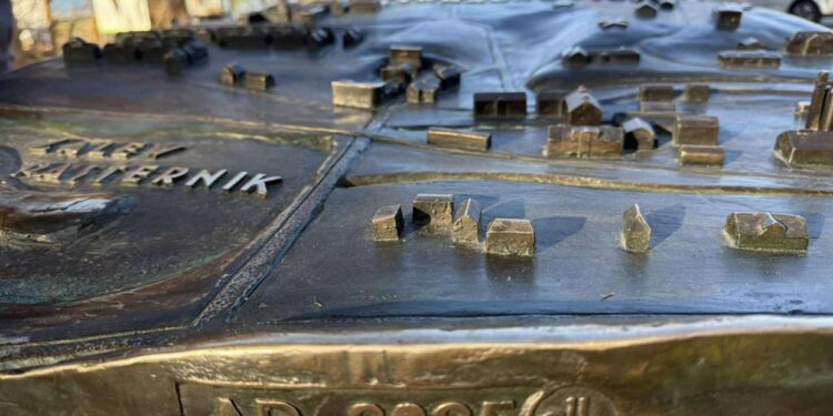 Starachowice. Płaskorzeźba przy Pasterniku / Fot. Marek Materek - Facebook