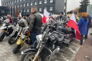 11.11.2025. Sandomierz. Niepodległościowy Piknik Motocyklowy / Fot. Grażyna Szlęzak-Wójcik - Radio Kielce