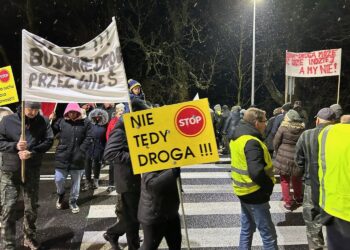 INTERWENCJA. Mieszkańcy protestują przeciwko rozbudowie drogi krajowej