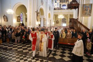 11.11.2025. Połaniec. Uroczystości z okazji 125. rocznicy konsekracji kościoła św. Marcina / Fot. ks. Grzegorz Słodkowski