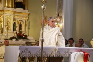 11.11.2025. Połaniec. Uroczystości z okazji 125. rocznicy konsekracji kościoła św. Marcina / Fot. ks. Grzegorz Słodkowski