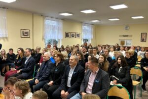 20.11.2025. Kielce. Zespół Szkół Placówek Szkolno-Wychowawczych przy ulicy Jagiellońskiej. Międzynarodowy Dzień Praw Dziecka / Fot. Marcin Marszałek - Radio Kielce